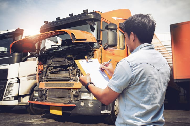 How a Personal Injury Lawyer in Houston, Texas Secures Truck Accident Settlements