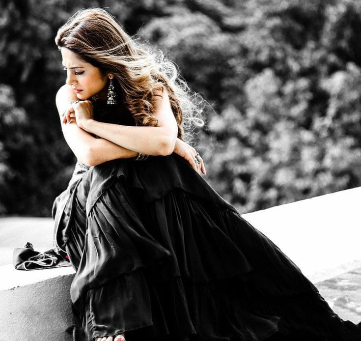Alone Sad Girl Dp