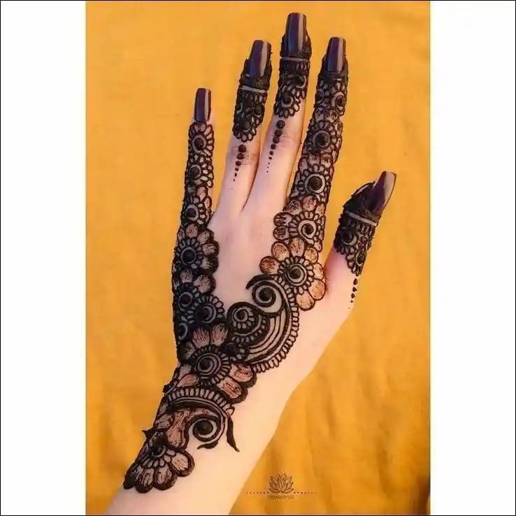 Easy Mehndi Design Images