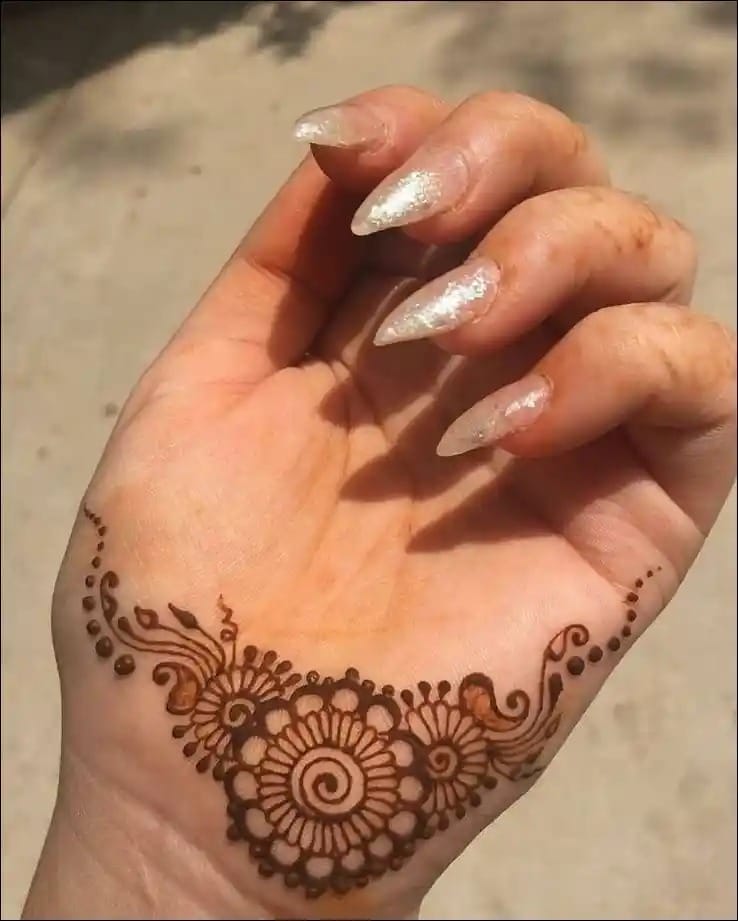 Front Hand Mehndi Design