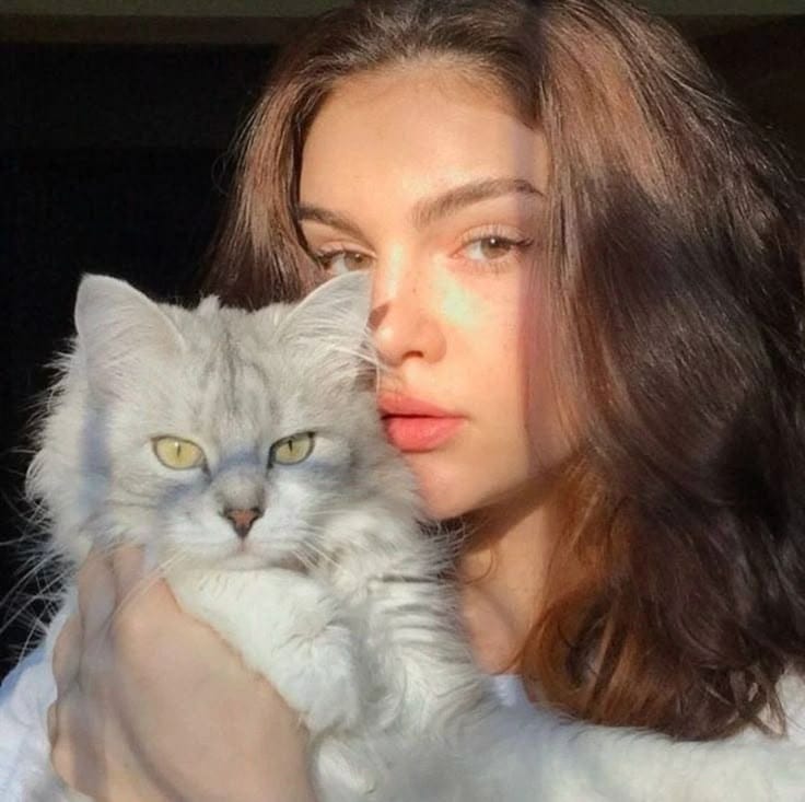 Girl With Cat DP Photos