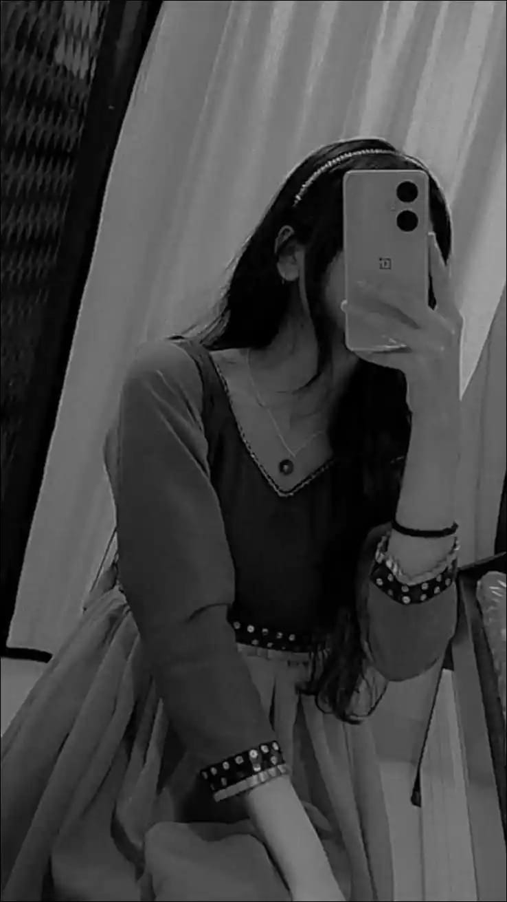 Ladki Ka Photo