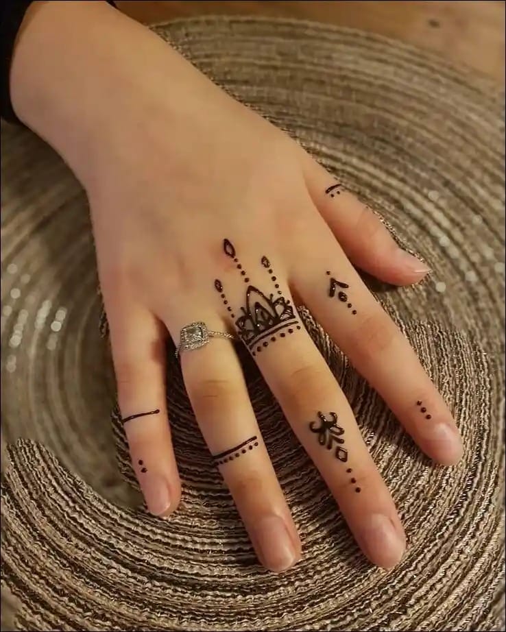 Mehndi Design Simple Images