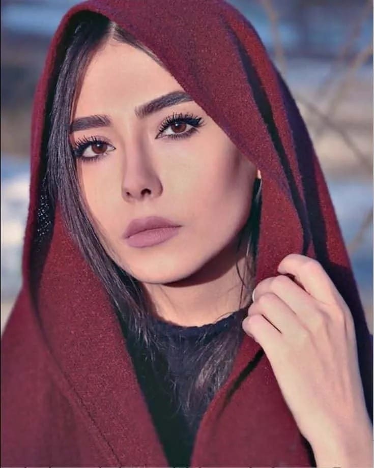 Muslim Girl Photo