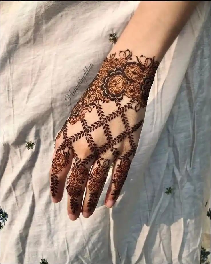 New Mehndi Design