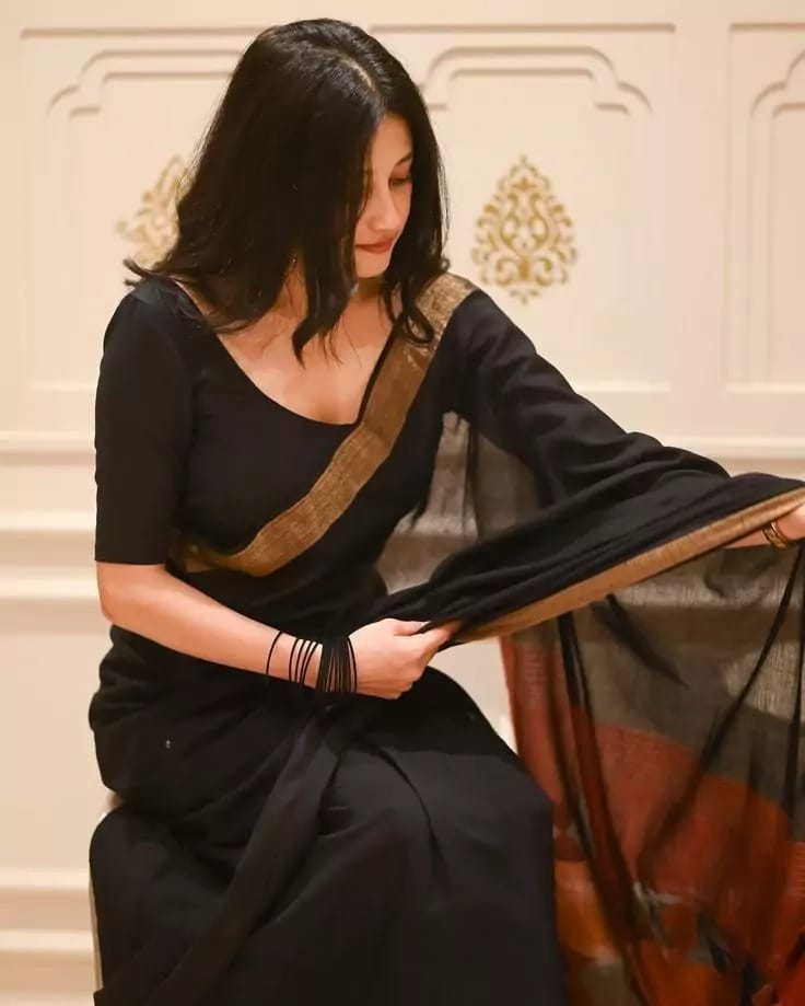 Saree DP Girl
