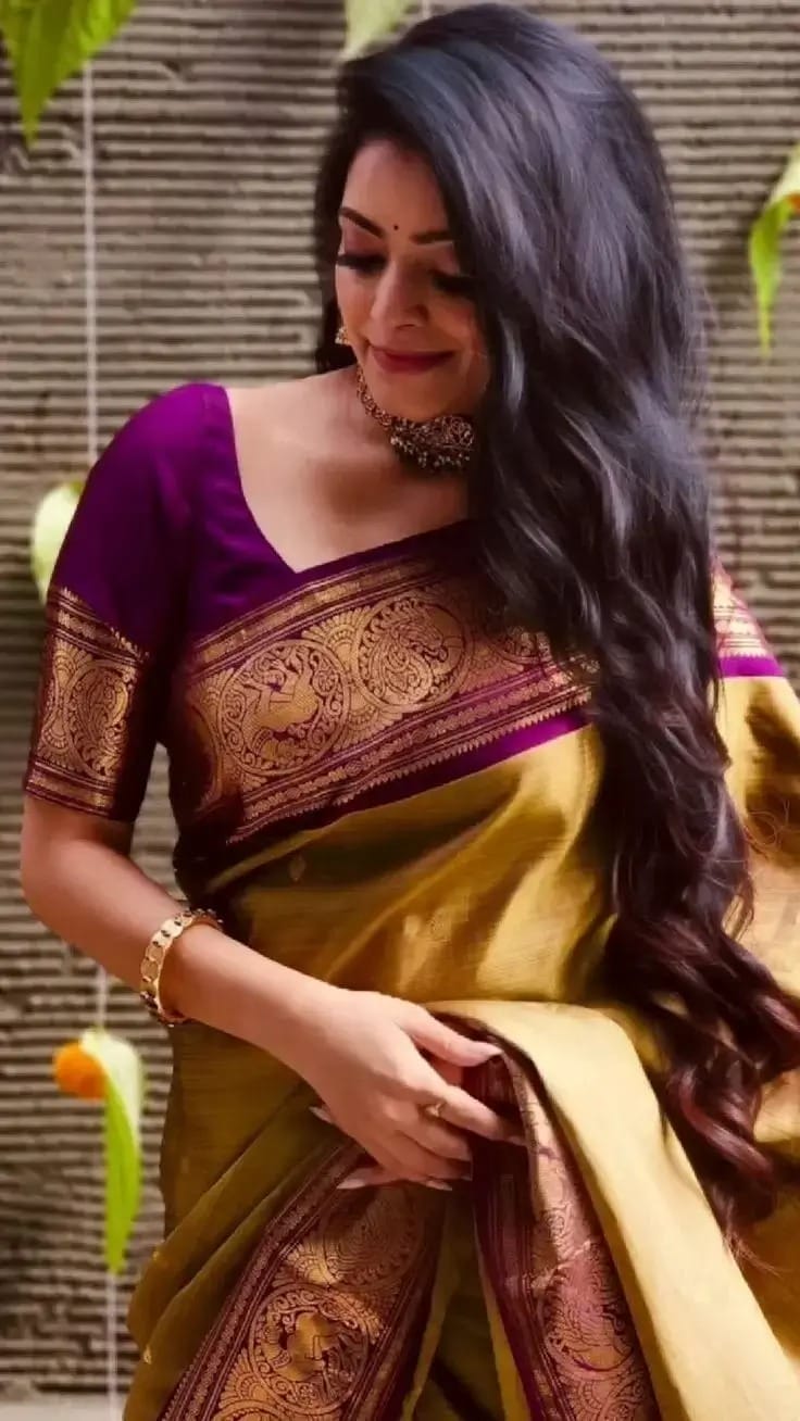 Silk Saree Blouse Designs Latest