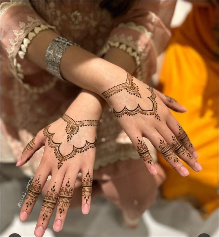 easy easy back hand mehndi design