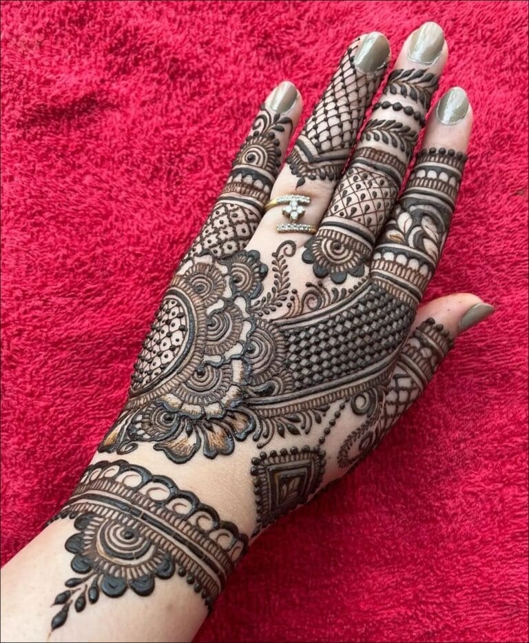 flower stylish back hand mehndi design