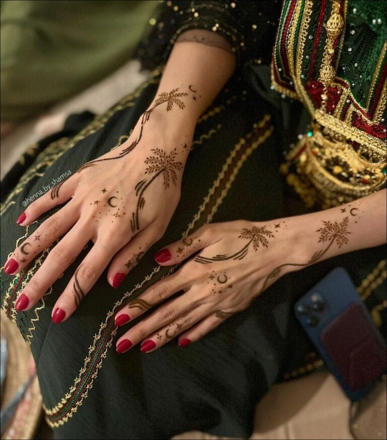 royal back hand mehndi design